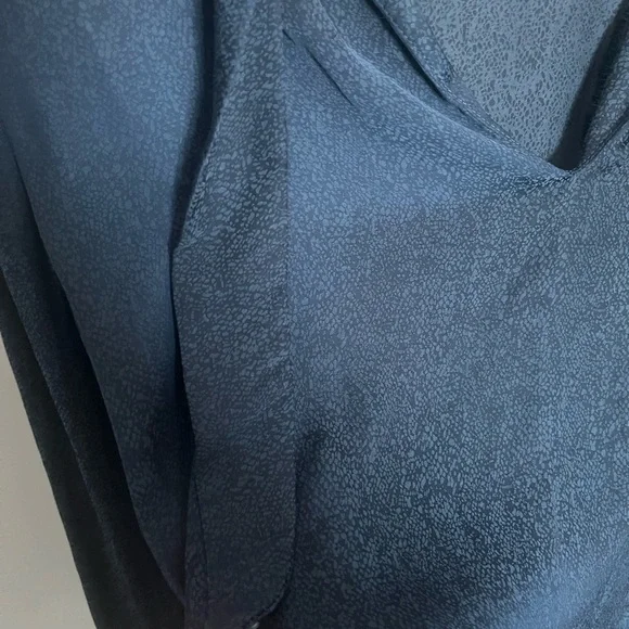 Dynamite blouse - Picture 2 of 3